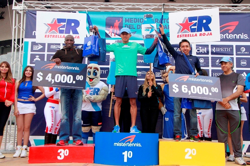 Con un gran éxito | Medio Maratón del Día del Papá Mistertennis Adidas  Estrella Roja 2015 | Puebla / Puebla Expres